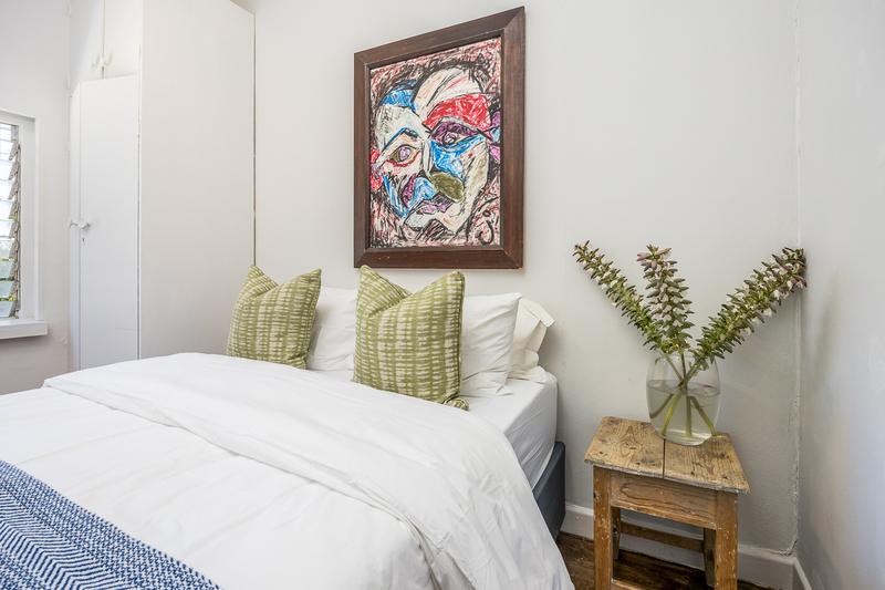 To Let 3 Bedroom Property for Rent in Green Point Western Cape